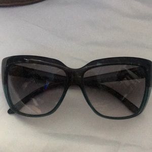 Gucci Sunnies